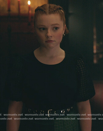 Britta’s black puff sleeve top on Riverdale