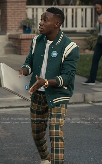 Carlton’s green bomber jacket and plaid pants on Bel-Air