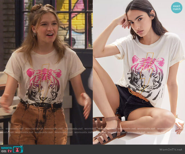 Chaser Tiger Bolt Graphic Tee worn by Presley (Jayden Bartels) on Side Hustle