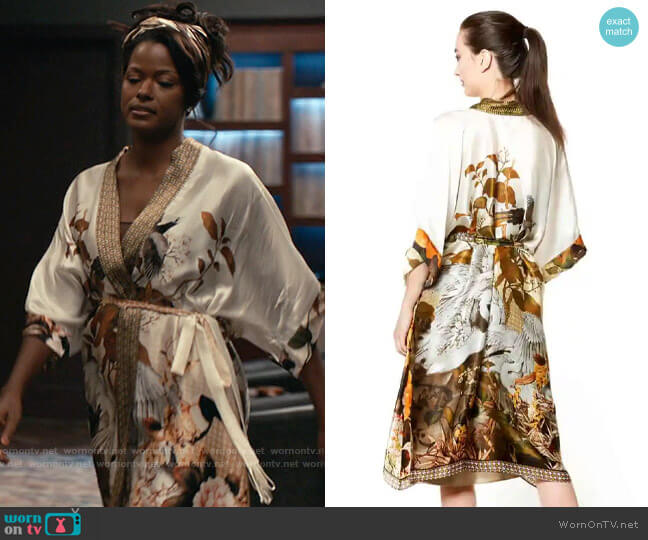 Christine Lingerie Swan Lake Kimono worn by Vivian Banks (Cassandra Freeman) on Bel-Air