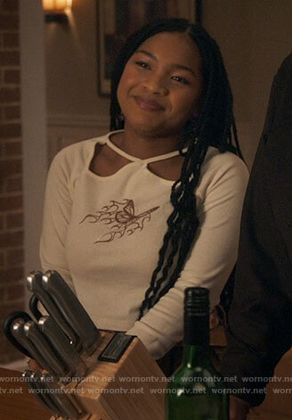 Delilah’s butterfly top with cutouts on The Equalizer