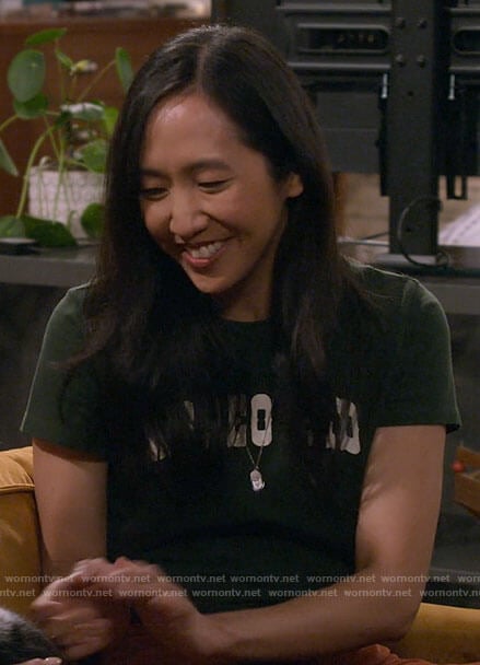 Ellen’s Rodeo Kid t-shirt on How I Met Your Father
