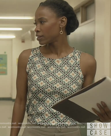 Grace’s floral print sleeveles stop on All American
