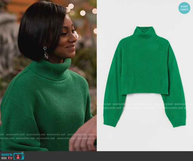 H&M Cropped Turtleneck Sweater worn by JoJo (Tetona Jackson) on Home Economics