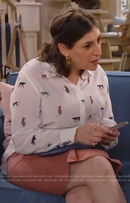 Kat’s cats print button down top on Call Me Kat