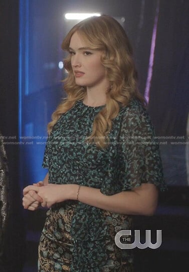 Kirby’s floral print top and skirt on Dynasty