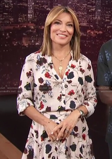 Kit’s white floral shirtdress on Access Hollywood