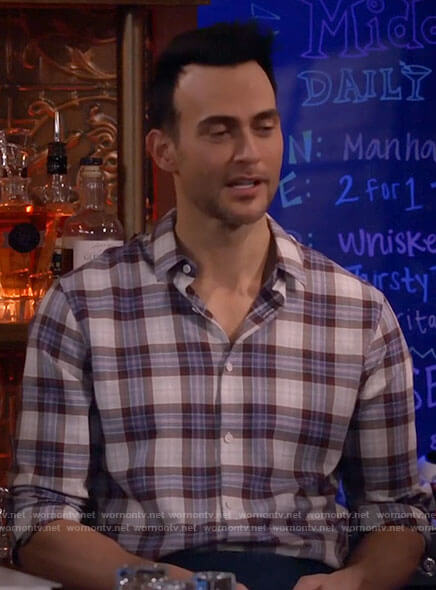 Max’s checked shirt on Call Me Kat