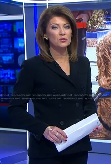 Norah’s black double breasted blazer on CBS Evening News