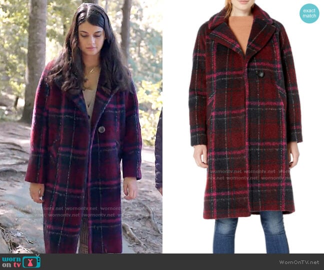 Rachel Roy Plaid Wool Coat worn by Samantha Fink (Sofia Black-D'Elia) on Single Drunk Female
