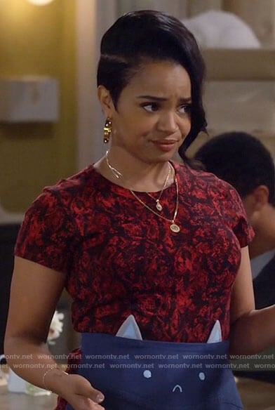 Randi’s red snake print tee on Call Me Kat