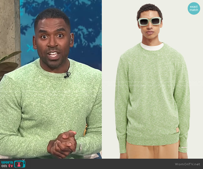 Scotch & Soda Crewneck sweater worn by Justin Sylvester on E! News