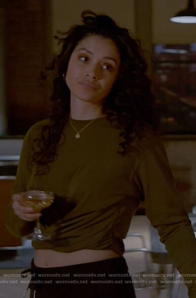 Stella’s green twist hem crop top on Chicago Fire