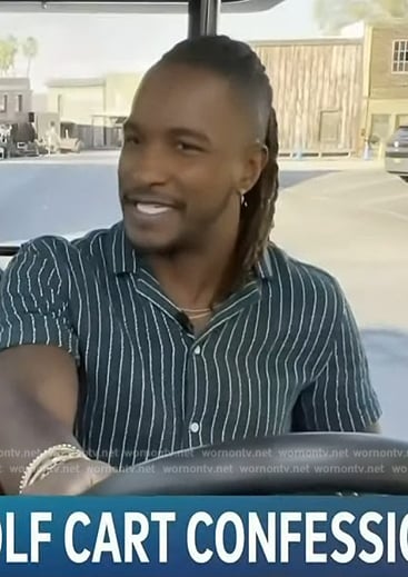 Scott’s green striped shirt on Access Hollywood