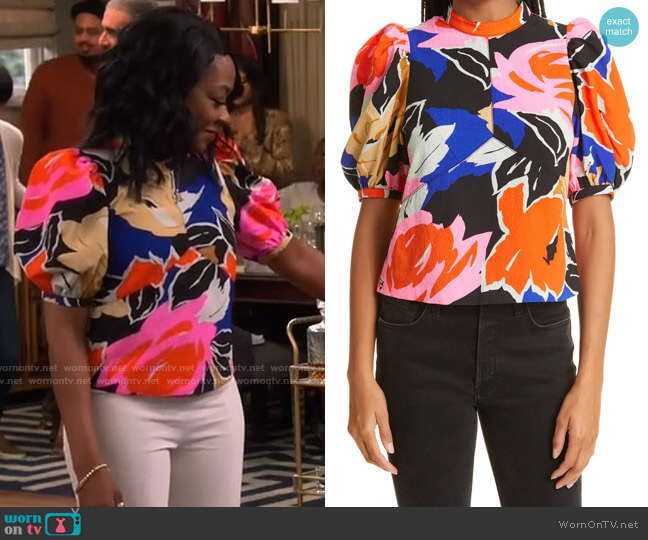Ted Baker Azura Floral Top worn by Tina Butler (Tichina Arnold) on The Neighborhood