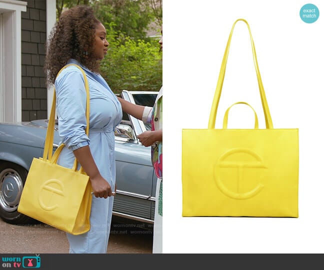 Telfar Tote Bag worn by Bridgette Pierce (Yaani King Mondschein) on The Kings of Napa