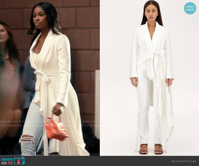 Valery Kovalska Signature tuxedo with pleats worn by Hilary Banks (Coco Jones) on Bel-Air