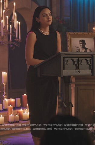 Veronica’s black twisted sleeveless sheath on Riverdale