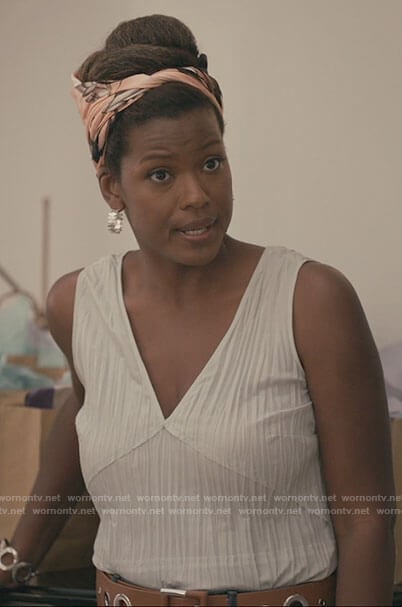 Viv’s white v-neck top on Bel-Air