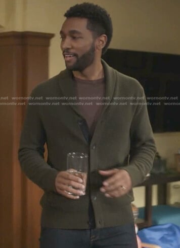 Winston’s green shawl collar cardigan on Greys Anatomy