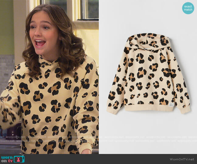 Zara Animal Print Hoodie worn by Presley (Jayden Bartels) on Side Hustle