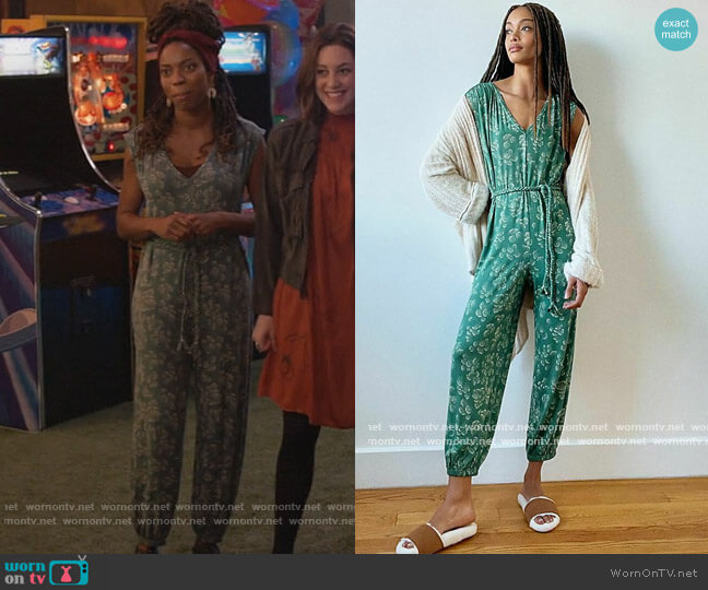 Anthropologie Weekend Sleep Jumpsuit worn by Denise (Sasheer Zamata) on Home Economics