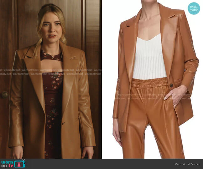 Alice + Olivia Dunn Vegan Leather Blazer worn by Amanda Carrington (Eliza Bennett) on Dynasty