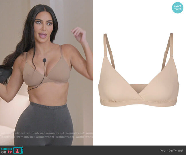 Skims Fits Everybody Crossover Bralette worn by Kim Kardashian (Kim Kardashian) on The Kardashians