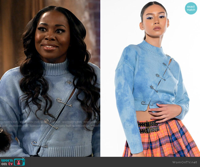 Akira Tie Dye Pin Detail Sweater worn by Harper (Laci Mosley) on iCarly