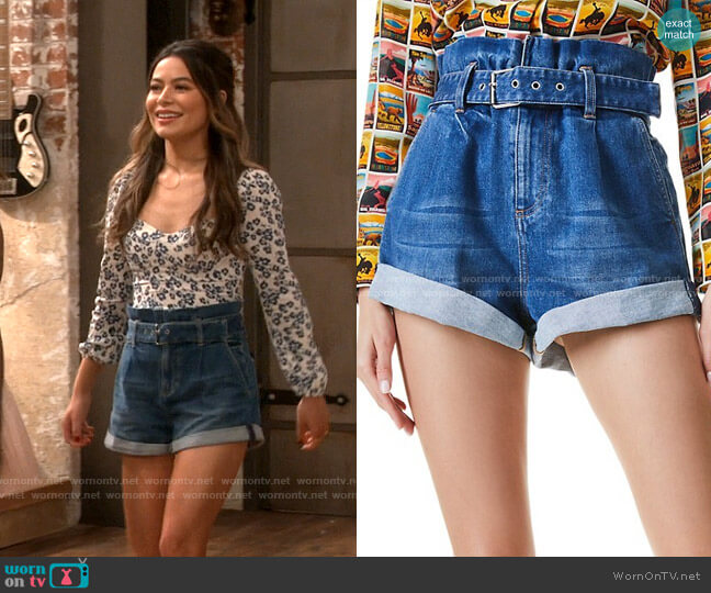 Alice + Olivia Rosemary Denim Shorts worn by Carly Shay (Miranda Cosgrove) on iCarly