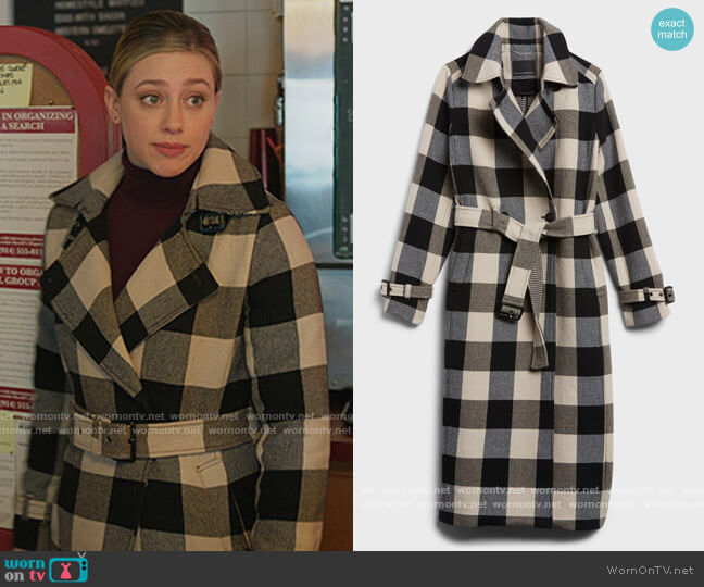 Banana Republic Petite Italian Double Faced Trench Coat worn by Betty Cooper (Lili Reinhart) on Riverdale