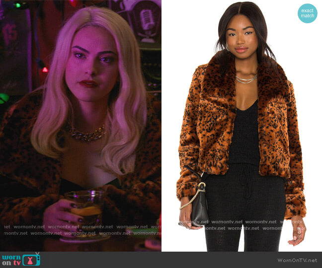 BB Dakota by Steve Madden Leopard Queen Jacket worn by Veronica Lodge (Camila Mendes) on Riverdale
