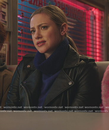Betty’s black leather moto jacket on Riverdale