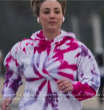 Cassie’s tie dye hoodie on The Flight Attendant