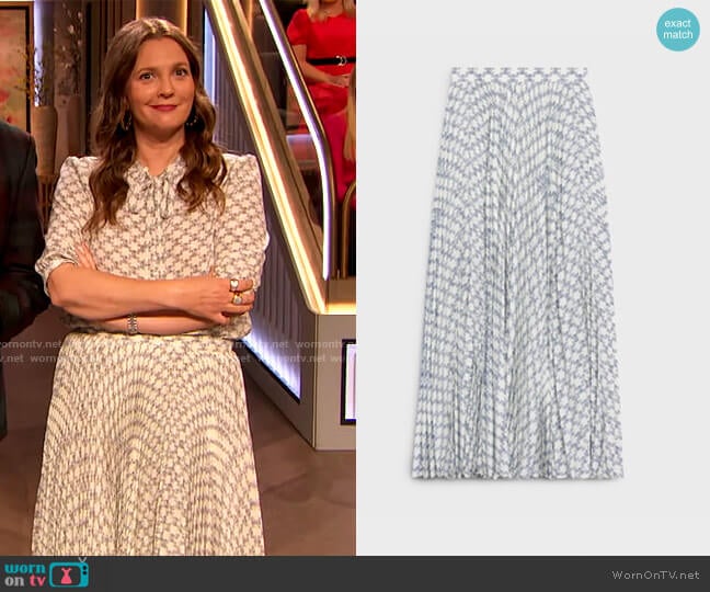 Celine Sun Pleated Skirt in Crepe de Chine worn by Drew Barrymore on The Drew Barrymore Show