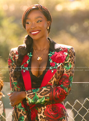 Chelsea’s leopard blazer and skirt on Selling Sunset
