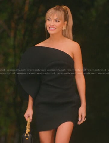 Chrishell’s black one-shoulder mini dress on Selling Sunset