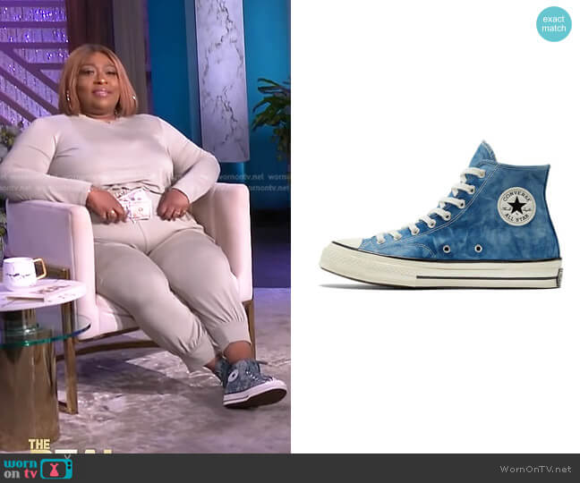 Converse Chuck 70 Summer Daze Fade In Sneakers worn by Loni Love on The Real