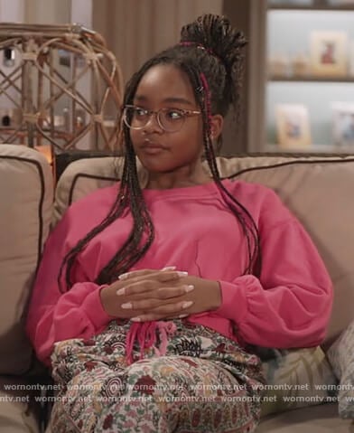 Diane’s pink drawstring sweatshirt and floral pants on Black-ish