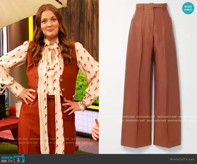 Gabriela Hearst Norman Belted Twill Wide-Leg Pants worn by Drew Barrymore on The Drew Barrymore Show