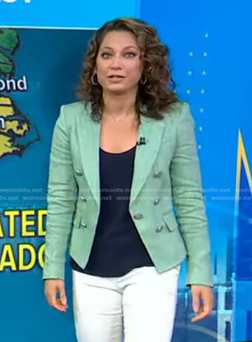 Ginger’s green striped blazer on Good Morning America