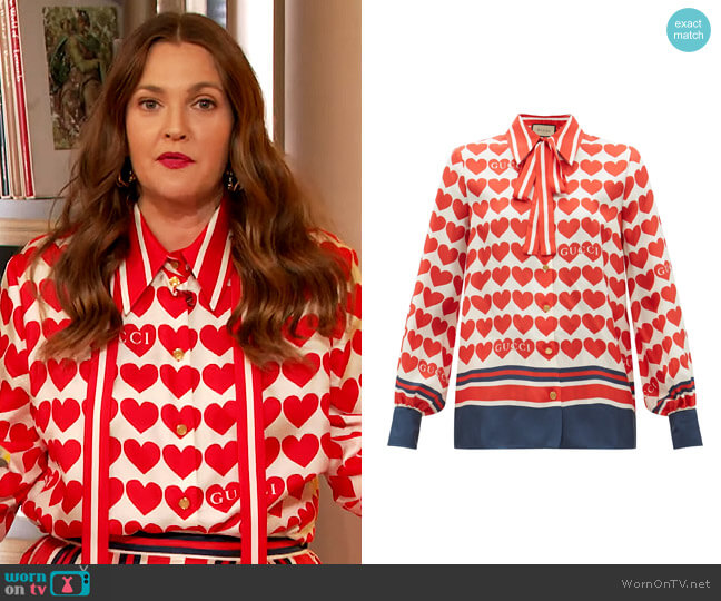 Gucci Heart-print silk-twill blouse worn by Drew Barrymore on The Drew Barrymore Show