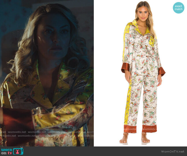 Hah A Deux Pajama Set worn by Alice Cooper (Mädchen Amick) on Riverdale