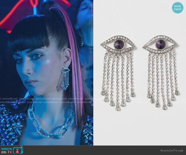 H&M Eye-shaped Rhinestone Earrings worn by Rebeca (Claudia Salas) on Elite