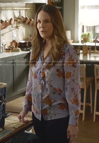 Izzy’s liac floral ruffle blouse on Bull