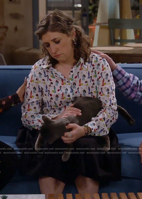 Kat’s lady print button down shirt on Call Me Kat