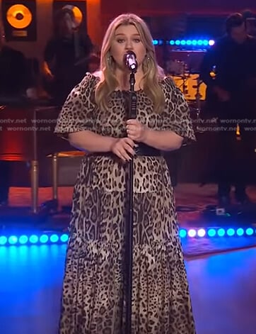 Kelly’s leopard off shoulder midi dress on The Kelly Clarkson Show