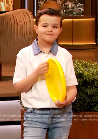Leo Kelly’s white polo shirt on The Drew Barrymore Show