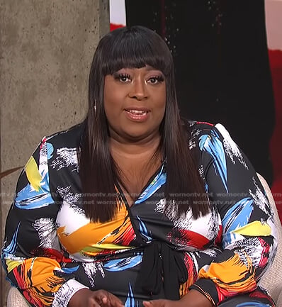 Loni’s brush stroke print jumpsuit on E! News Daily Pop