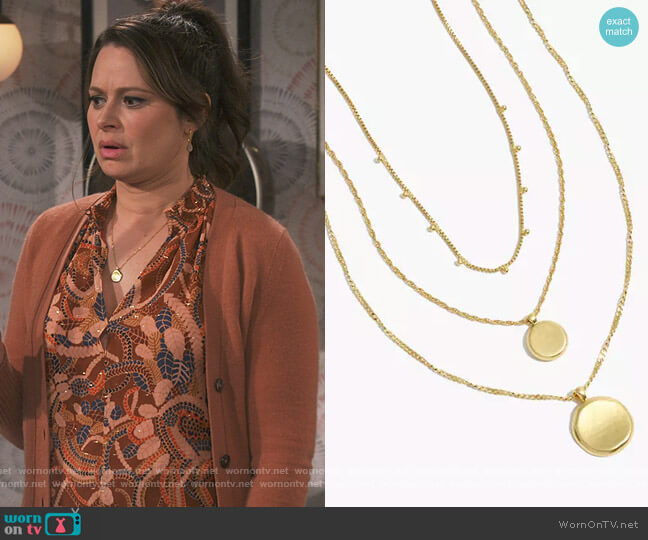 Madewell Coin Necklace Set worn by Jen (Katie Lowes) on How We Roll